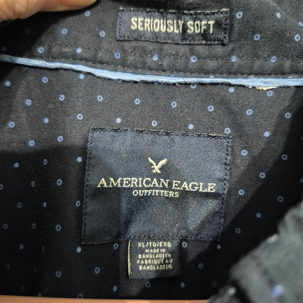 American Eagle Mens XL Seriously Soft Navy Blue Micro Dot Button Down Shirt - Picture 4 of 5